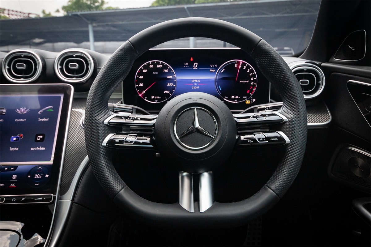 MERCEDES-BENZ